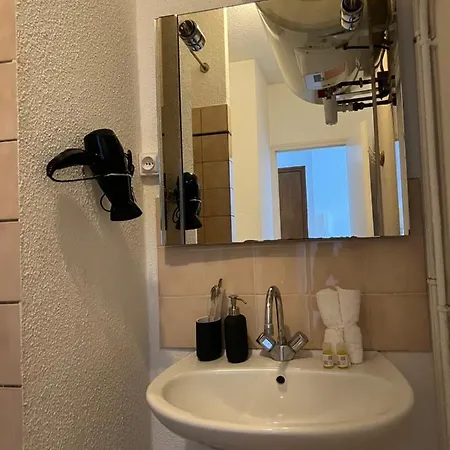 Apartment Voyage